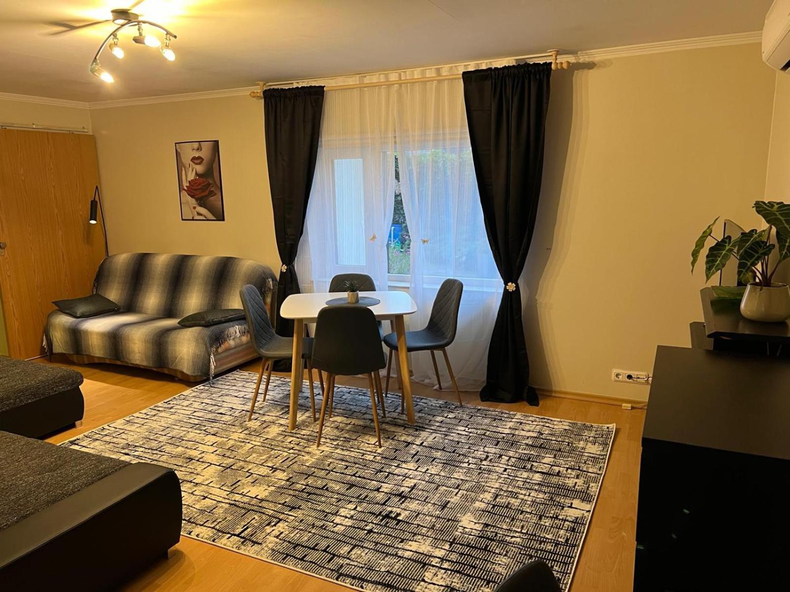 Apartments Weintrauben Pärnu Dış mekan fotoğraf